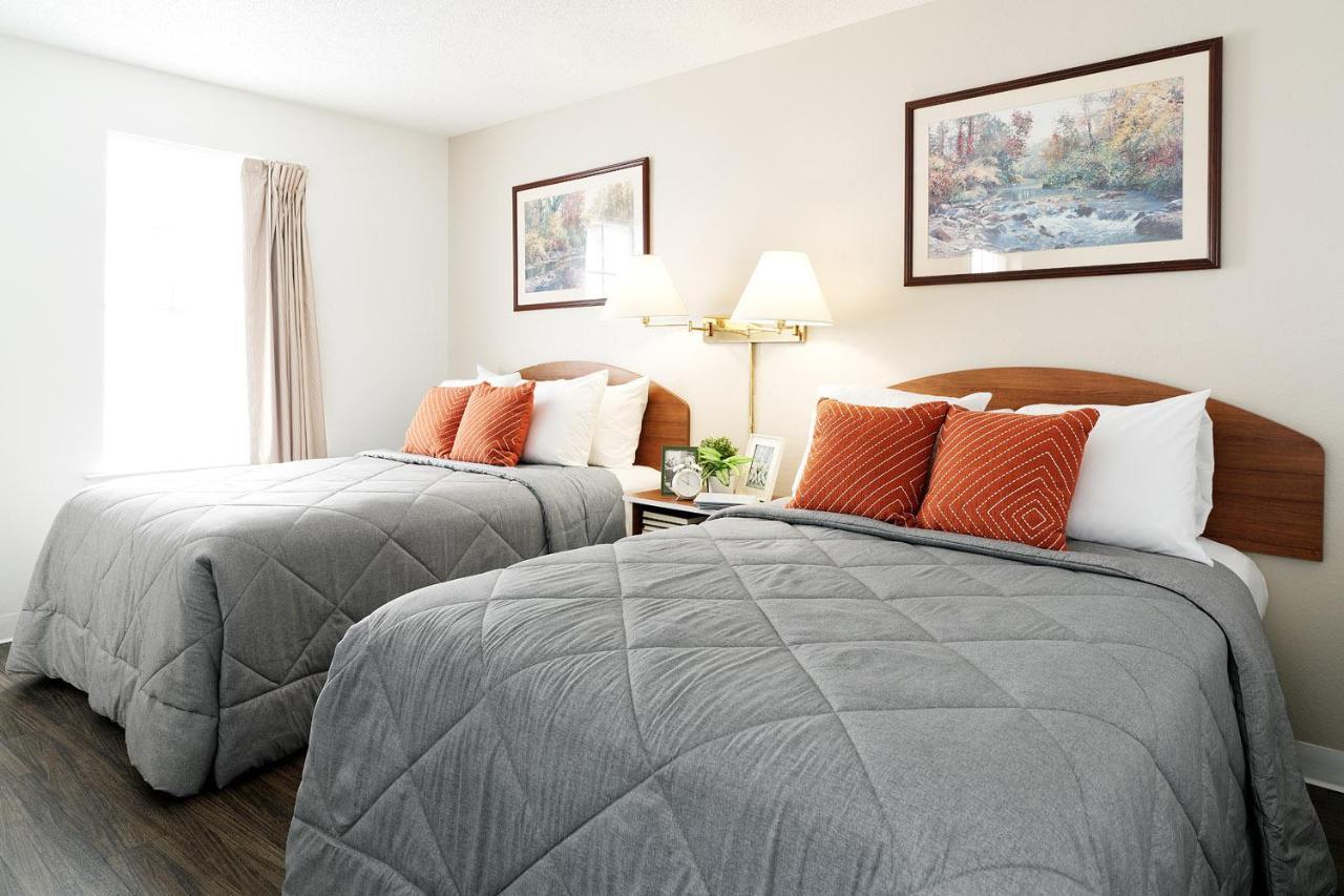 Intown Suites Extended Stay Clearwater Fl Bagian luar foto